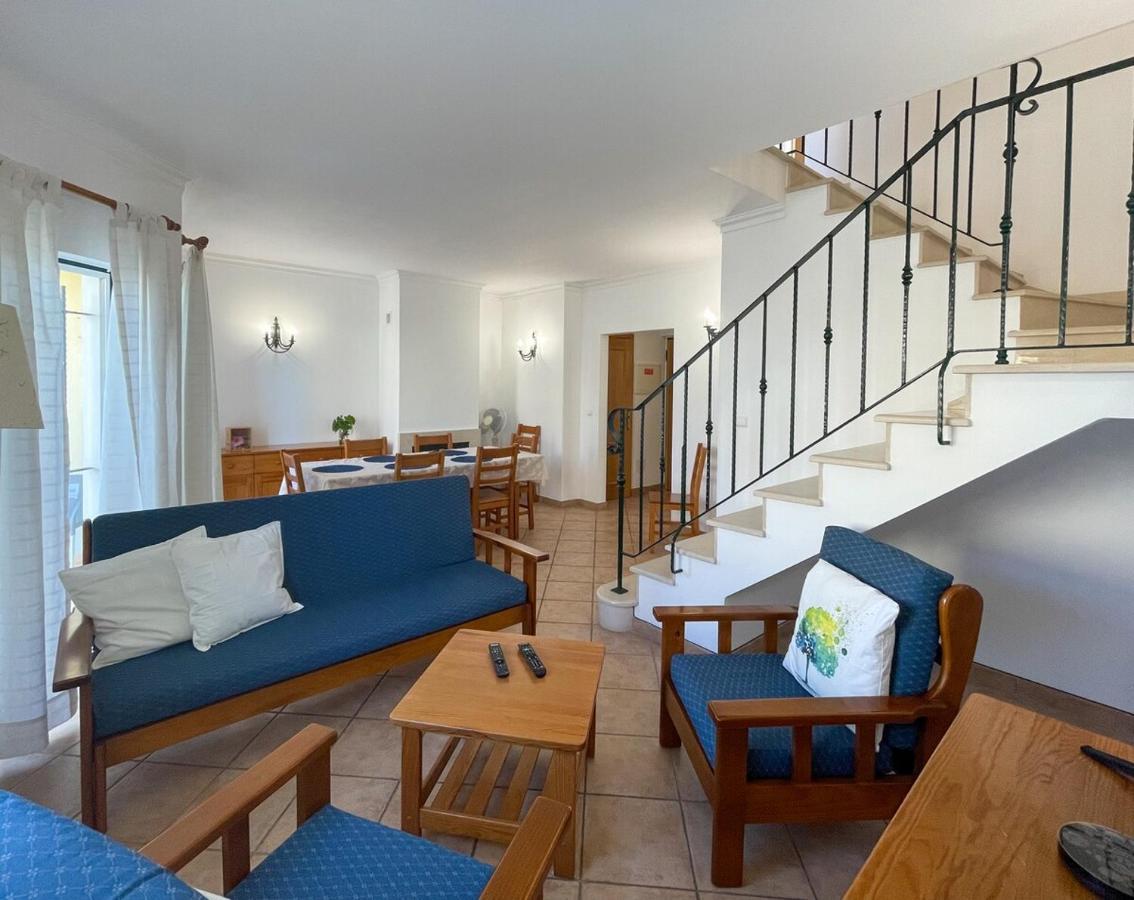 アルブフェイラ Moradia T3 Aguia Marina, Com Piscina E Bbqヴィラ エクステリア 写真
