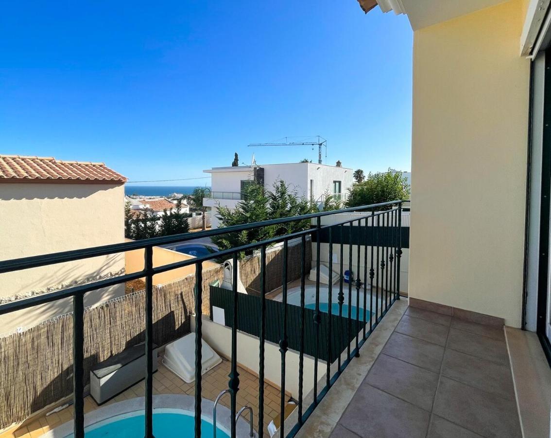 アルブフェイラ Moradia T3 Aguia Marina, Com Piscina E Bbqヴィラ エクステリア 写真