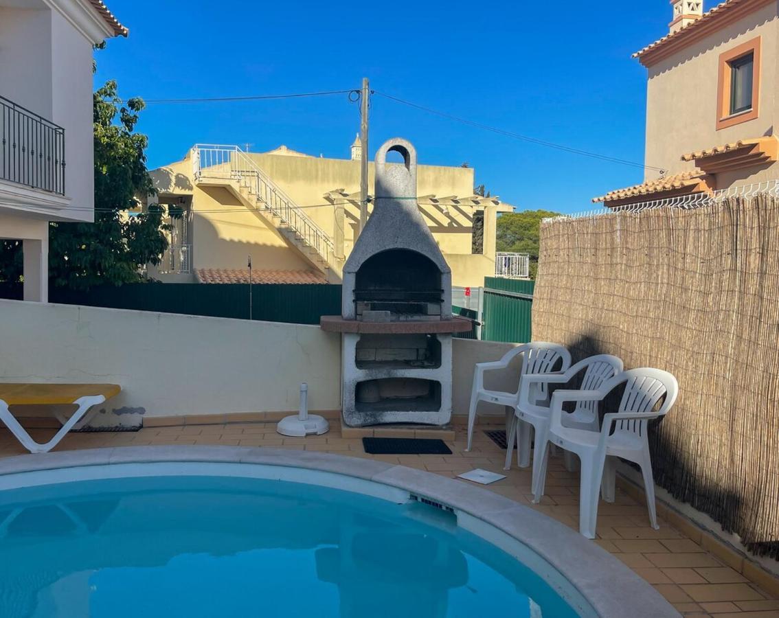 アルブフェイラ Moradia T3 Aguia Marina, Com Piscina E Bbqヴィラ エクステリア 写真