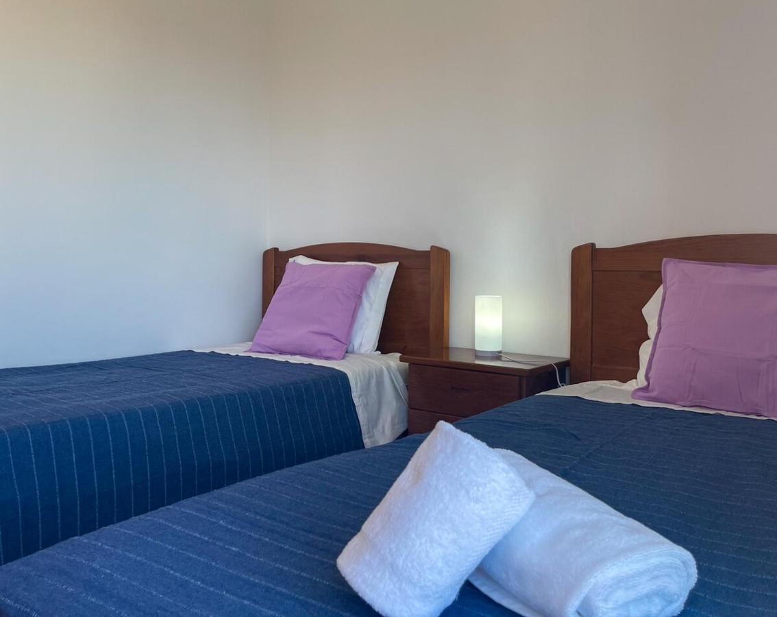 アルブフェイラ Moradia T3 Aguia Marina, Com Piscina E Bbqヴィラ エクステリア 写真